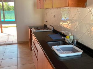 Foto 13 de Alquiler casa Fisherton con pileta y parrillero - Hostal del