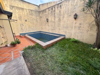 Foto 6 de Casa de 5 ambientes a la venta en Villa Urquiza