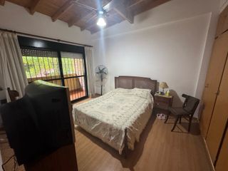 Foto 20 de Casa de 5 ambientes a la venta en Villa Urquiza