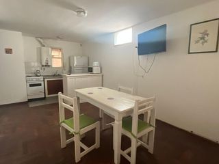 Foto 1 de Departamento de 1 dormitorio Ideal Estudiante Alquiler Anual!