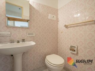 Foto 7 de Departamento 3 ambientes con balcón, cochera y baulera en Villa Urquiza
