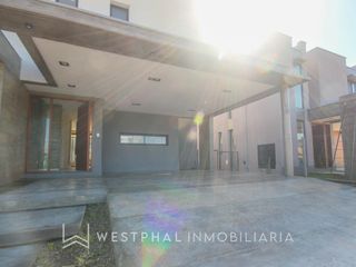 Foto 2 de -ALQUILER- Casa en Country Viento Sur