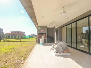 Foto 7 de -ALQUILER- Casa en Country Viento Sur