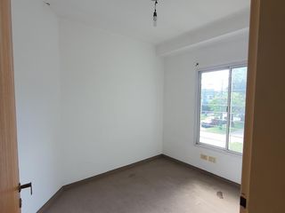 Foto 11 de Departamento en DUPLEX DE 3 AMBIENTES CON COCHERA Y TERRAZA.BANFIELD OESTE