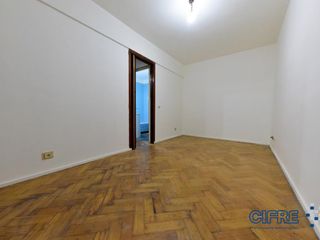 Foto 5 de Departamento de 2 ambientes a la venta en Villa Urquiza