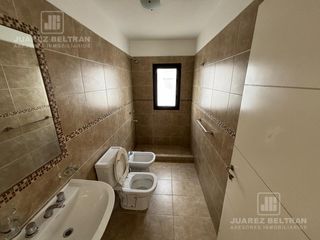 Foto 12 de Alquiler - Casa 3 dormitorios con cochera - Villa Norte, Goycoechea 1068, Villa Allende