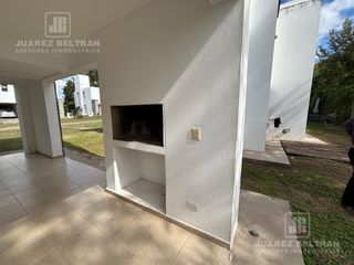 Foto 4 de Alquiler - Casa 3 dormitorios con cochera - Villa Norte, Goycoechea 1068, Villa Allende