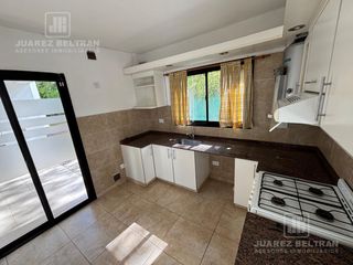 Foto 9 de Alquiler - Casa 3 dormitorios con cochera - Villa Norte, Goycoechea 1068, Villa Allende