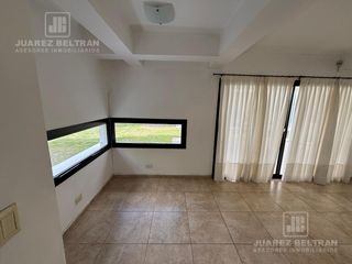 Foto 7 de Alquiler - Casa 3 dormitorios con cochera - Villa Norte, Goycoechea 1068, Villa Allende