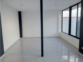 Foto 11 de Guamani, Local Comercial en Renta, 200m2, 3 Ambientes