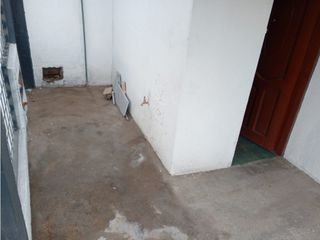 Foto 16 de Guamani, Local Comercial en Renta, 200m2, 3 Ambientes