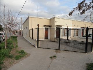 Foto 1 de CASITA AL FRENTE.....Disp. Mayo