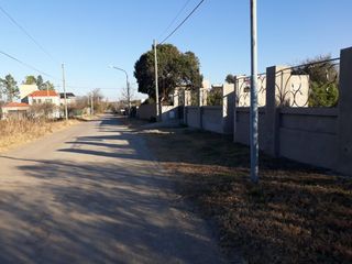 Foto 1 de Lote en venta de 800m2 ubicado en Touting Club Alta Gracia