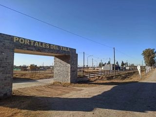 Foto 1 de Lote en venta de 389m2 ubicado en Portales del Tala