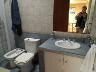 Foto 16 de Chalet en venta de 4 dormitorios c/ cochera en Villa Lugano