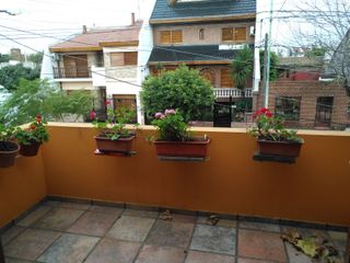 Foto 22 de Chalet en venta de 4 dormitorios c/ cochera en Villa Lugano