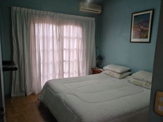 Foto 12 de Chalet en venta de 4 dormitorios c/ cochera en Villa Lugano