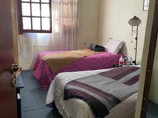 Foto 10 de 16 e/ 70 y 71- CASA DE 3 DOR
