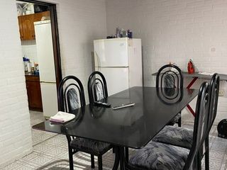 Foto 3 de 16 e/ 70 y 71- CASA DE 3 DOR