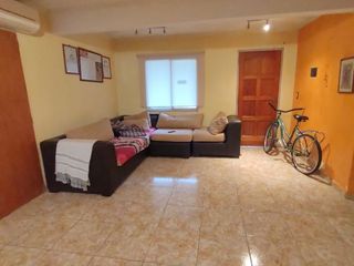 Foto 4 de Calle 152bis esq 521 - Casa 2 dormitorios c/ cochera y monoambiente