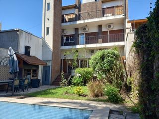 Foto 58 de Casa 6 ambientes Parque Pileta VENTA Urquiza