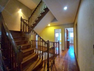 Foto 6 de Casa 6 ambientes Parque Pileta VENTA Urquiza