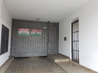 Foto 1 de Cocheras En Alquiler  Trelew 645