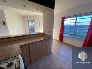 Foto 6 de Casa en venta de 2 dormitorios zona Autódromo