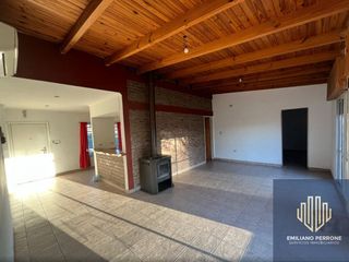 Foto 3 de Casa en venta de 2 dormitorios zona Autódromo