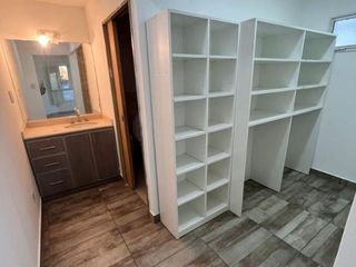 Foto 11 de Casa en venta de 2 dormitorios zona Autódromo