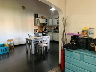Foto 5 de CASA EN VENTA DE DOS DORMITORIOS, LA PLATA