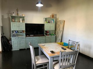Foto 4 de CASA EN VENTA DE DOS DORMITORIOS, LA PLATA