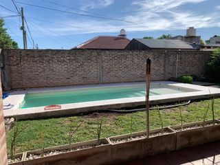 Foto 15 de CASA EN VENTA DE DOS DORMITORIOS, LA PLATA