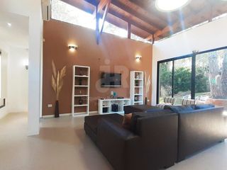 Foto 2 de Codigo 646 - Carilo - Casa En Alquiler