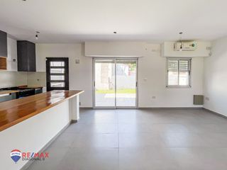 Foto 7 de Casas en venta en Villa Elisa