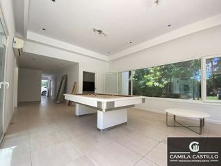 Foto 12 de Casa en alquiler de 5 dormitorios c/ cochera en Manuel Alberti