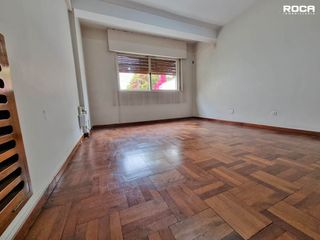 Foto 14 de Casa en venta de 4 dormitorios c/ cochera en Centro