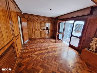 Foto 3 de Casa en venta de 4 dormitorios c/ cochera en Centro