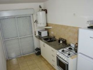 Foto 3 de Departamento en alquiler temporario de 1 dormitorio c/ cochera en Universitario