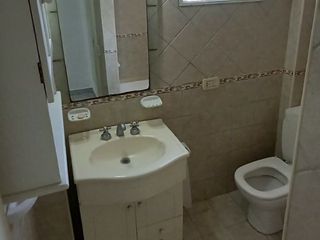 Foto 10 de VENTA DEPARTAMENTO 2 AMBIENTES EN RAMOS MEJIA - BALCON Y COCHERA