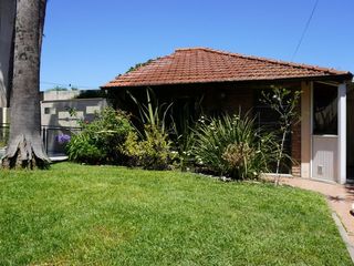 Foto 19 de Venta Casa 12 amb con Pileta en Lomas de Zamora