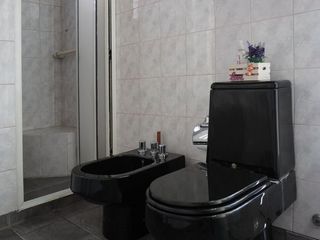 Foto 17 de Venta Casa 12 amb con Pileta en Lomas de Zamora