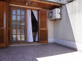 Foto 31 de Venta Casa 12 amb con Pileta en Lomas de Zamora