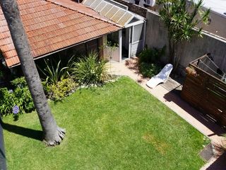 Foto 36 de Venta Casa 12 amb con Pileta en Lomas de Zamora