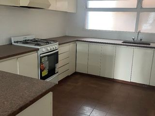 Foto 34 de Piso de Dpto. en Venta de 4 dormitorios c/cochera y baulera en Barrio Norte, Tuc