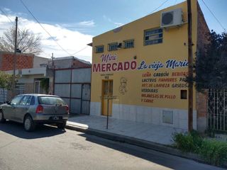 Foto 1 de VENTA CASA 2 DORM + SALON COMERCIAL + GALPÓN NQN