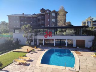 Foto 5 de CODIGO 286 - DEPARTAMENTO EN VENTA - 2 DORMITORIOS CON COCHERA Y PILETA - CARILO