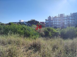 Foto 13 de CODIGO 286 - DEPARTAMENTO EN VENTA - 2 DORMITORIOS CON COCHERA Y PILETA - CARILO