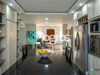 Foto 10 de Casa en venta en Barrio Jockey Club de Salta