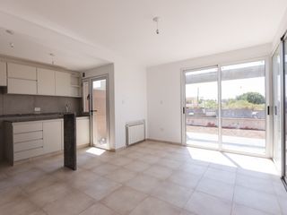 Foto 3 de Dúplex en venta de 2 dormitorios c/ cochera en Los Perales